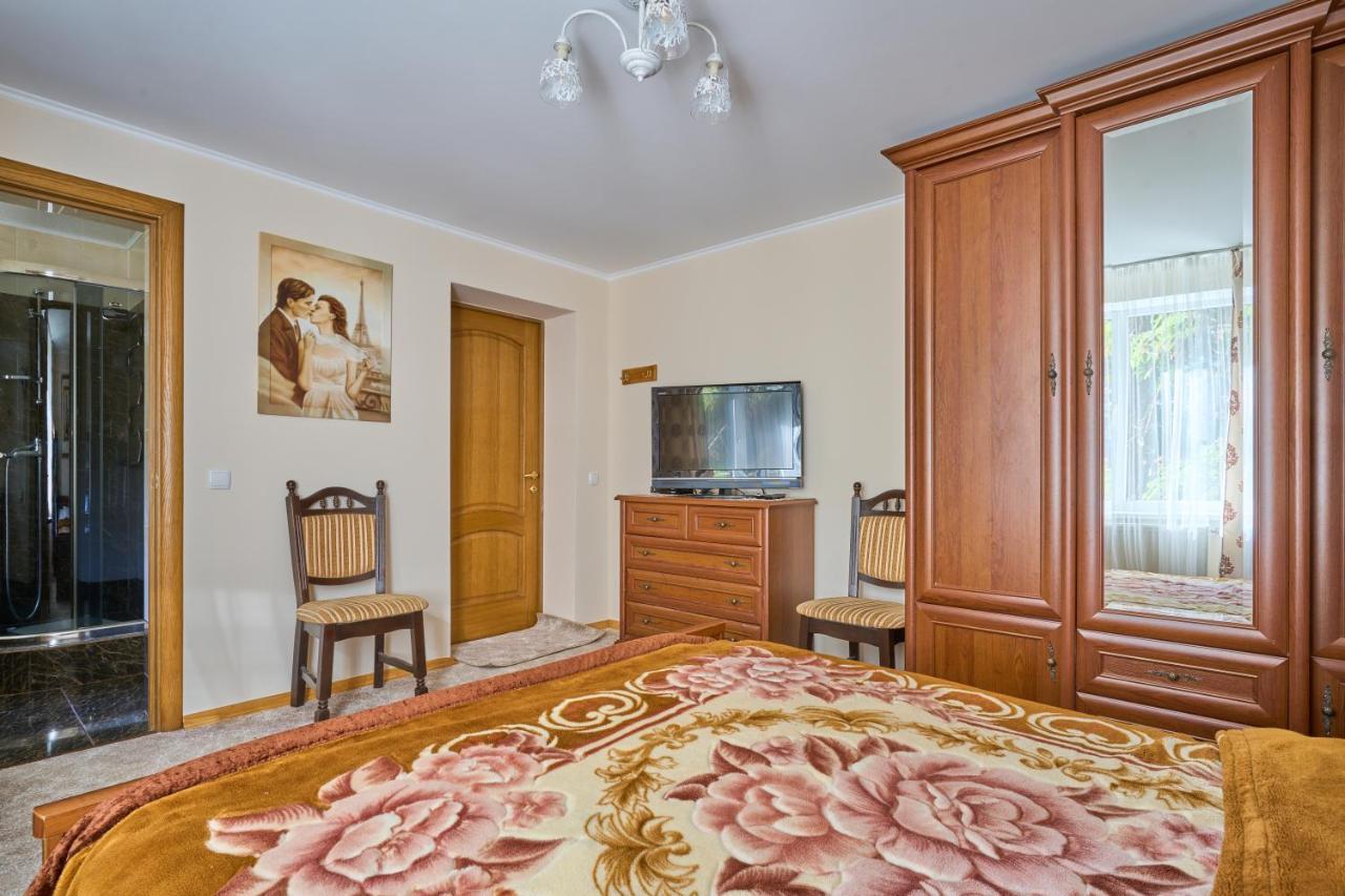 Tsaryna Sadyba Jablunyzja Exterior foto