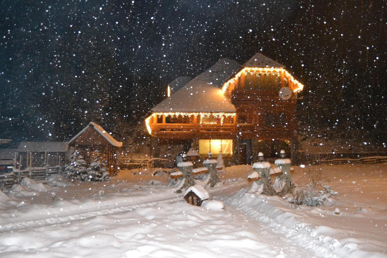 Tsaryna Sadyba Jablunyzja Exterior foto